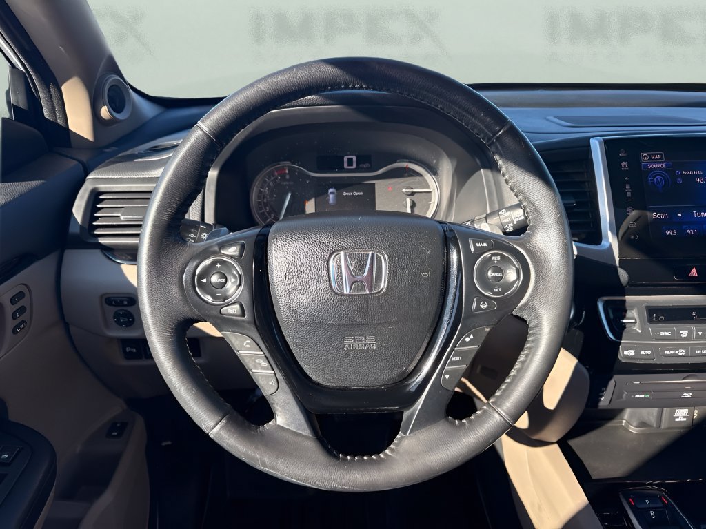 Used 2017 Honda Pilot Touring image 13