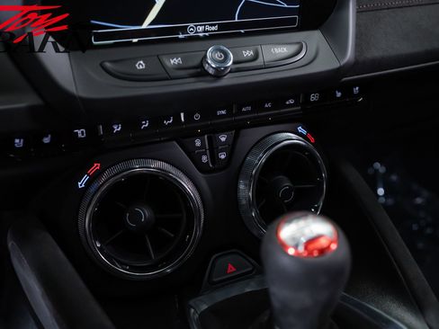 Used 2018 Chevrolet Camaro ZL1 RWD image 45