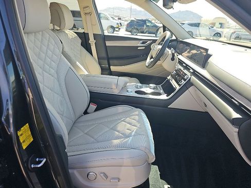 Used 2026 Genesis GV80 3.5T Prestige image 12