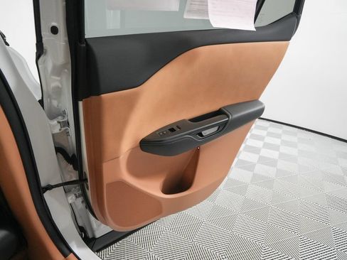 Certified 2025 Lexus RZ 300e w/ Accessory Package (2T) FWD image 17