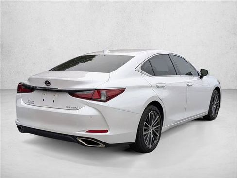 Used 2025 Lexus ES 350 w/ Premium Package FWD image 6