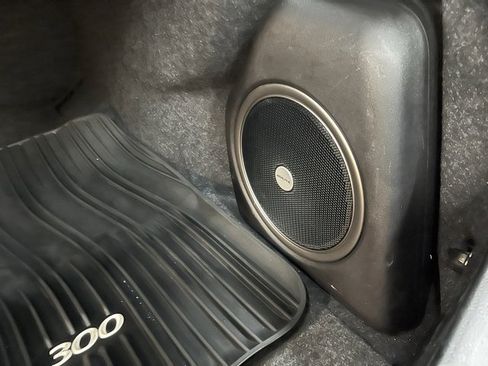 Used 2023 Chrysler 300 Touring L w/ Popular Equipment Group image 19