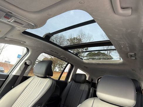 New 2026 Hyundai Ioniq 9 Calligraphy image 32