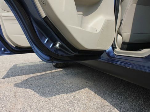 Used 2015 Subaru Crosstrek 2.0i Premium image 47