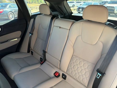 Used 2026 Volvo XC60 B5 Plus AWD/4WD image 22