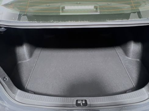 Used 2025 Toyota Corolla LE image 34