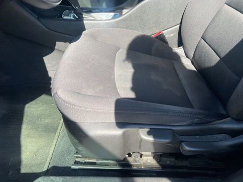 Used 2017 Chevrolet Malibu LS image 14