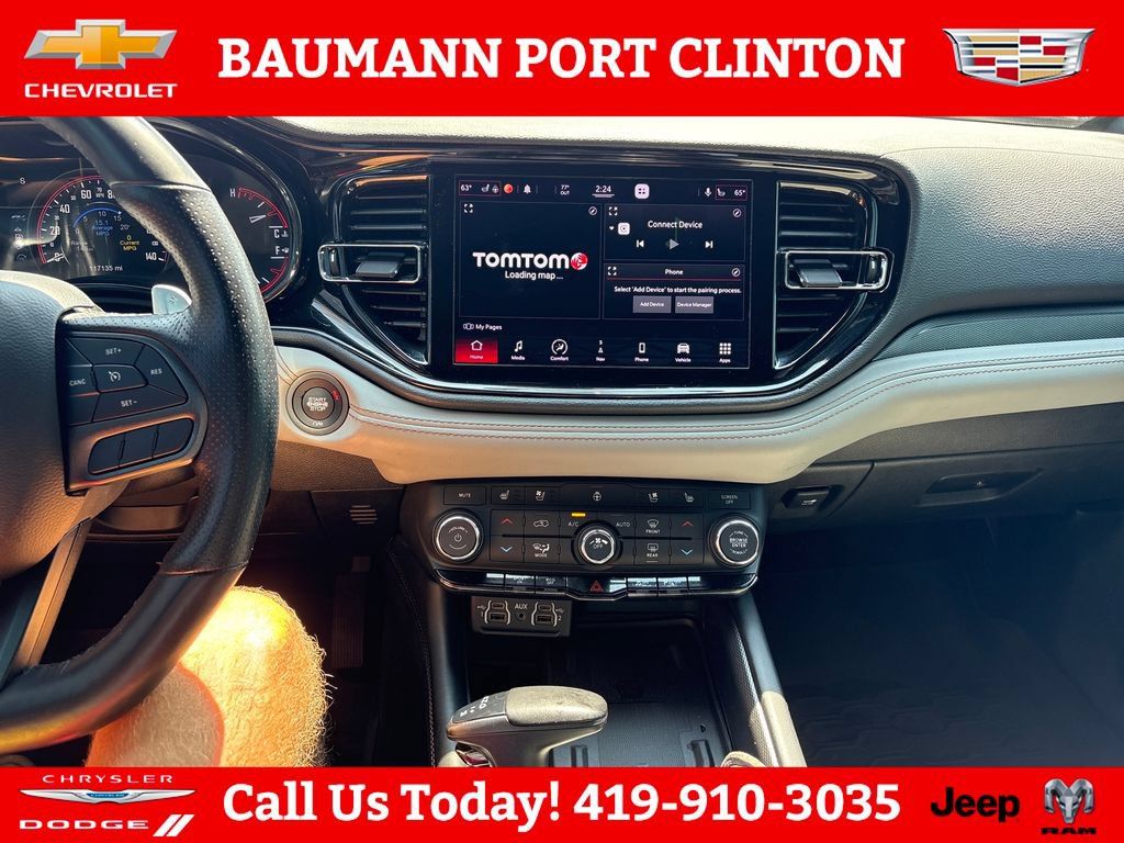 Used 2021 Dodge Durango R/T w/ Blacktop Package AWD/4WD image 18
