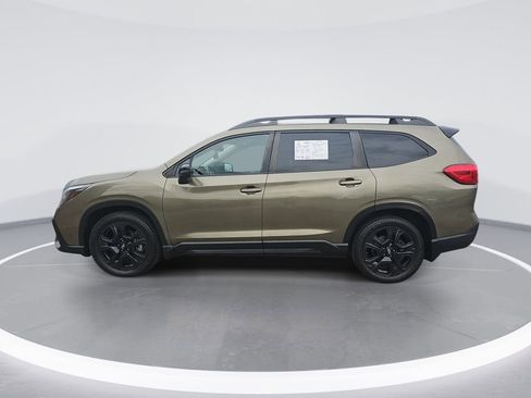 Used 2023 Subaru Ascent Onyx Edition AWD/4WD image 7