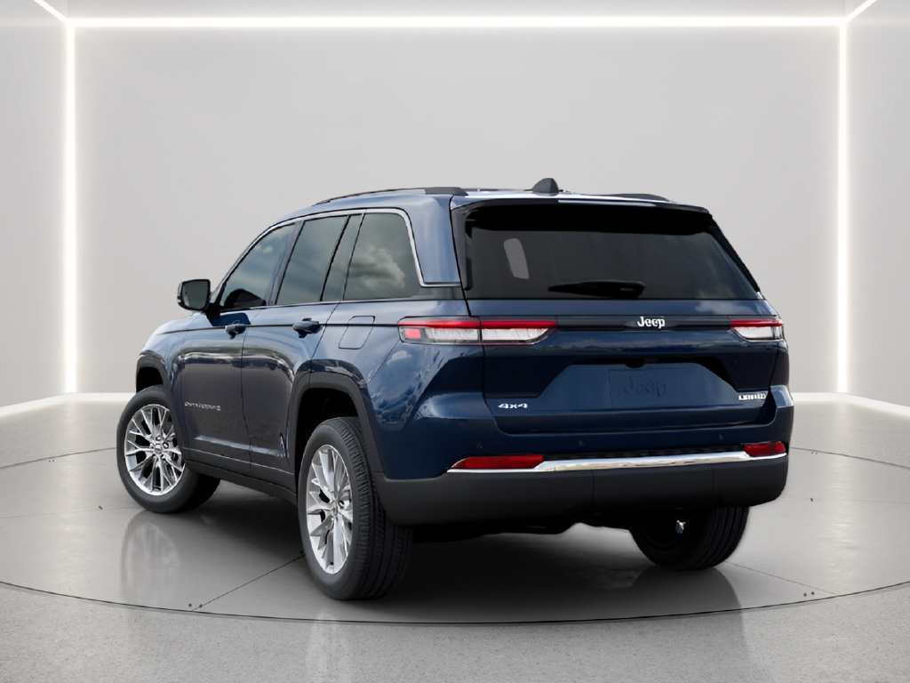 New 2027 Jeep Grand Cherokee Limited AWD/4WD image 3