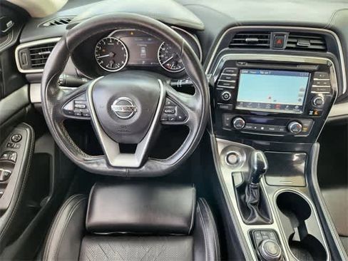 Used 2017 Nissan Maxima 3.5 SL image 15