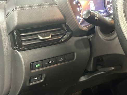 Used 2021 Nissan Sentra SV w/ Trunk Package image 11