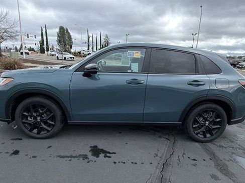 Used 2024 Honda HR-V Sport image 7