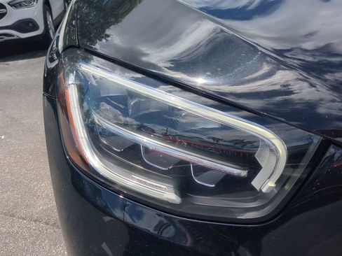 Certified 2021 Mercedes-Benz GLC 300 image 21