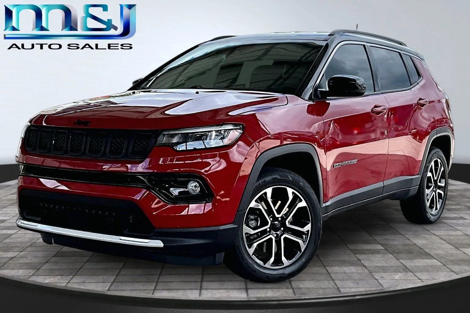 Used 2023 Jeep Compass Limited AWD/4WD image 1