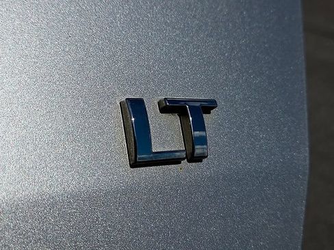 Used 2017 Chevrolet Trax LT FWD image 10