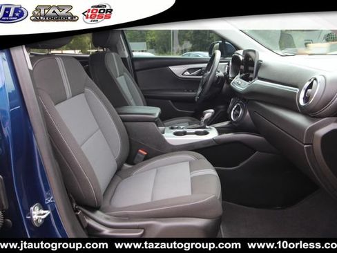 Used 2023 Chevrolet Blazer LT FWD image 16