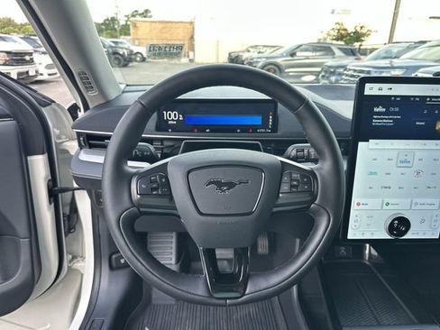 Certified 2021 Ford Mustang Mach-E Select w/ Comfort/Technology Package AWD/4WD image 15