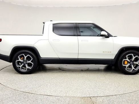 Used 2022 Rivian R1T Launch Edition image 4