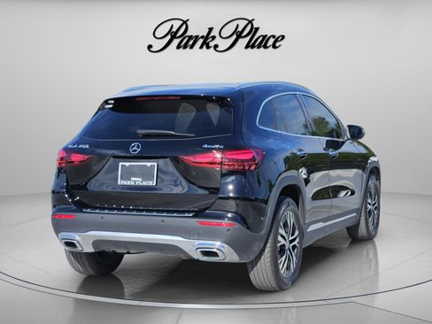 Used 2026 Mercedes-Benz GLA 250 4MATIC image 6