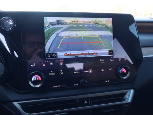 Used 2025 Lexus RX 350 Premium image 25