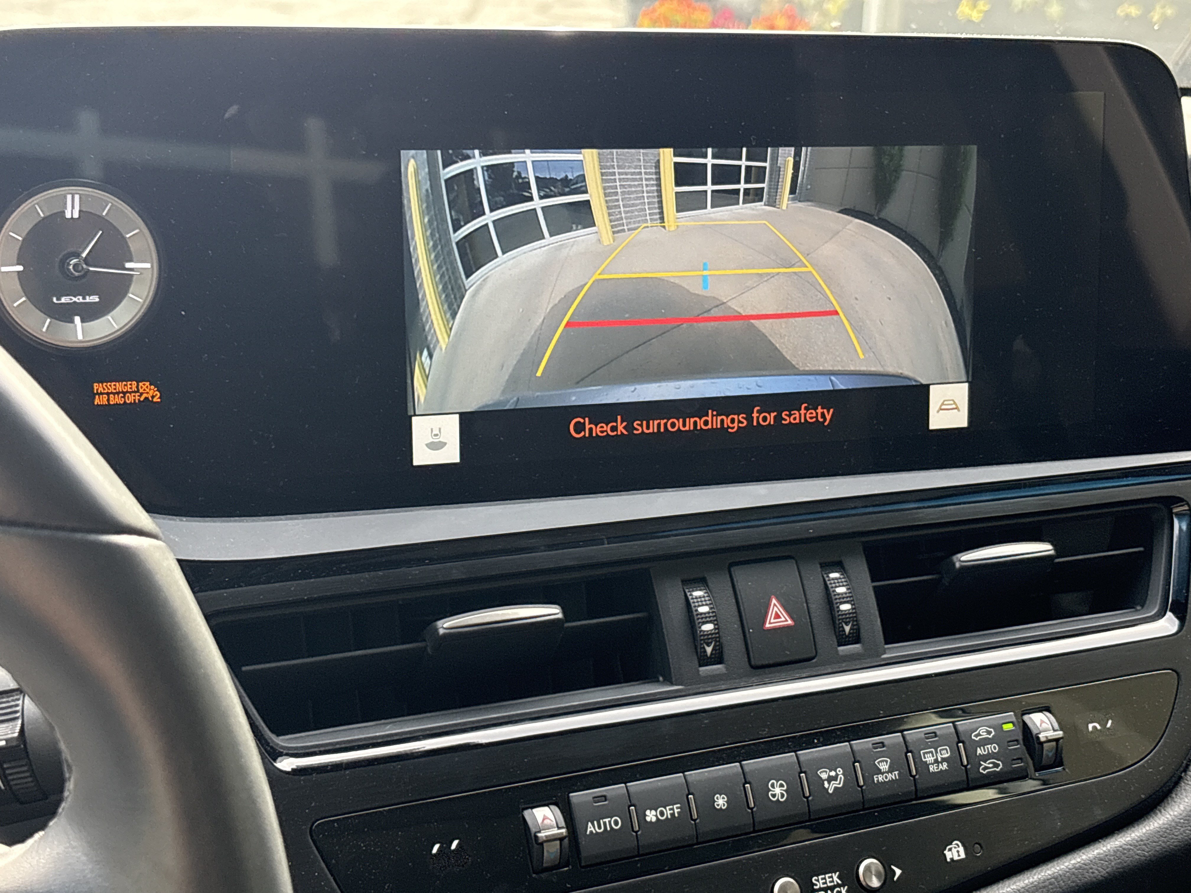 Used 2025 Lexus ES 300h F Sport w/ Accessory Package (Z2) FWD image 25