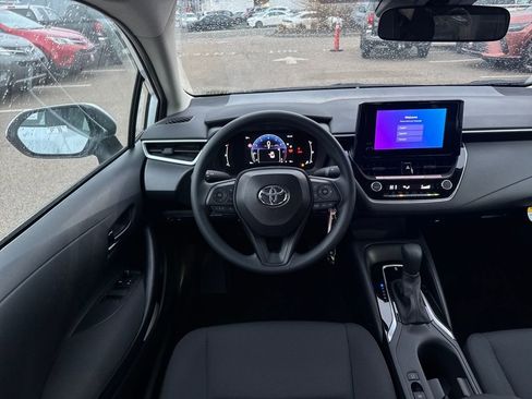 New 2026 Toyota Corolla LE image 11
