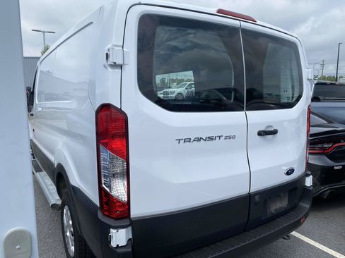 Used 2025 Ford Transit 250 Low Roof w/ Exterior Upgrade Package RWD image 5