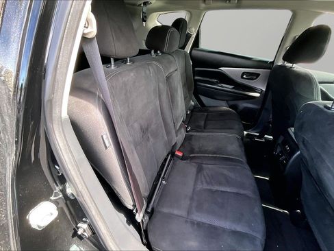 Used 2019 Nissan Murano SV FWD image 17