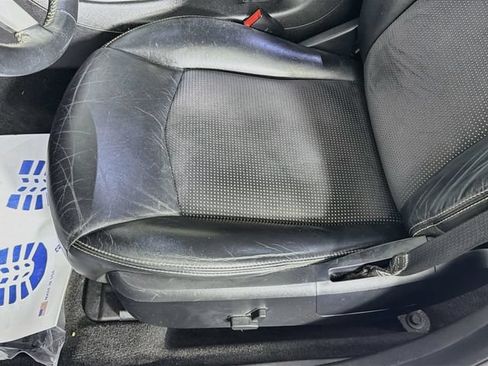 Used 2014 Chrysler 200 Limited w/ Sun/Sound Group FWD image 18