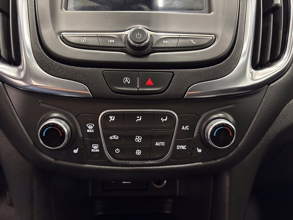 Used 2024 Chevrolet Equinox LT AWD/4WD image 21