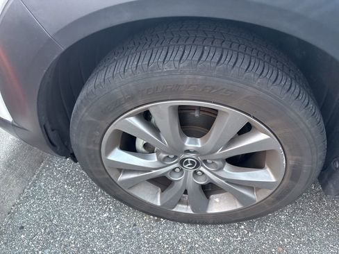 Used 2021 MAZDA CX-30 FWD 2.5 S w/ Select Package image 9