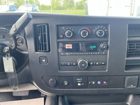 New 2025 Chevrolet Express 3500 w/ Power Convenience Package image 14