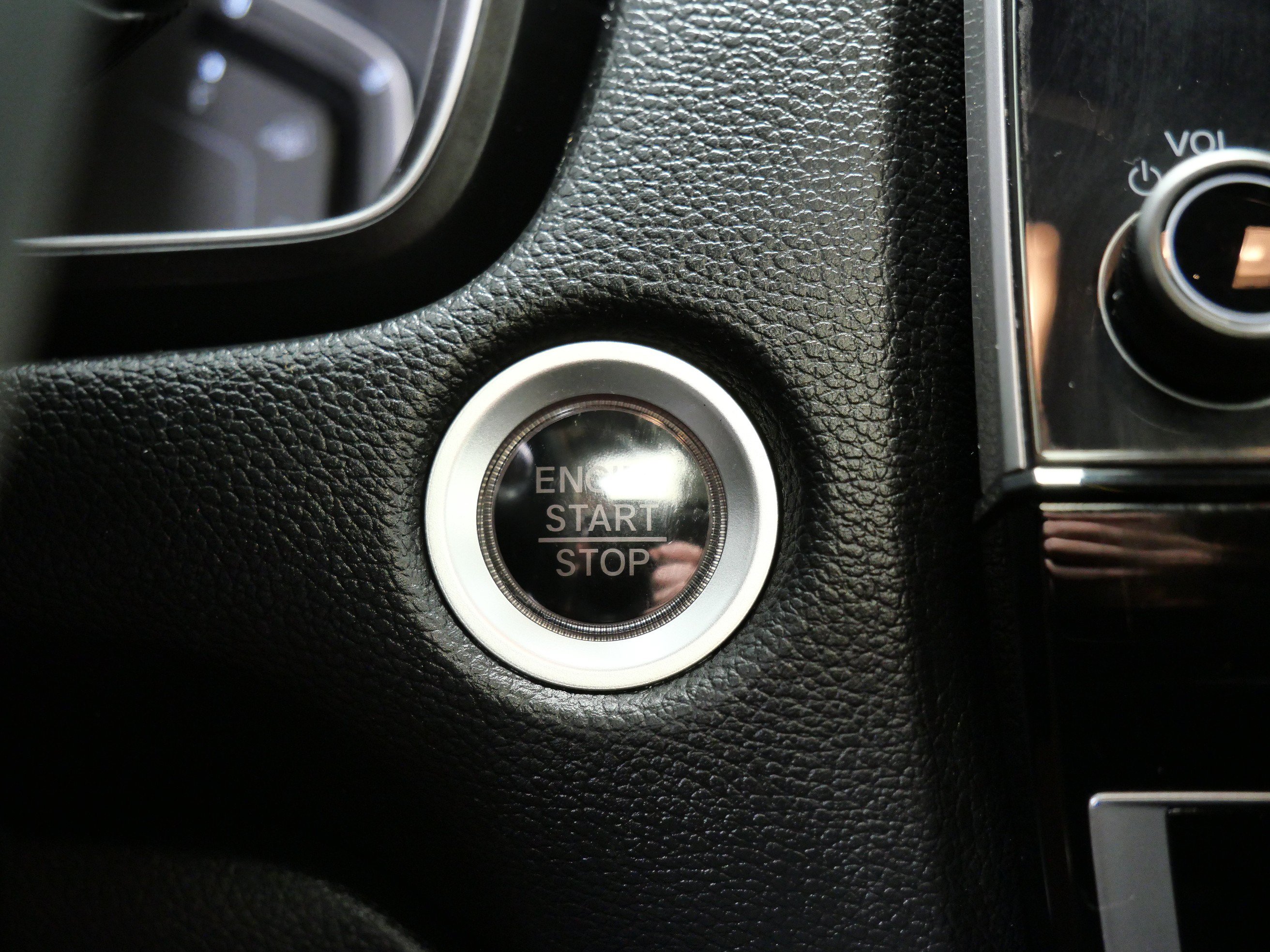 Used 2020 Honda CR-V EX-L image 26