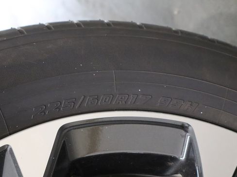 Used 2024 Subaru Crosstrek 2.0i Premium image 48