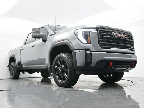Used 2024 GMC Sierra 3500 AT4 w/ AT4 Premium Plus Package image 44