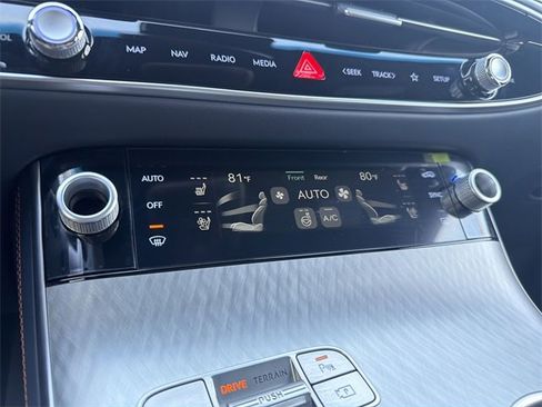 Used 2026 Genesis GV70 2.5T Sport Prestige image 19