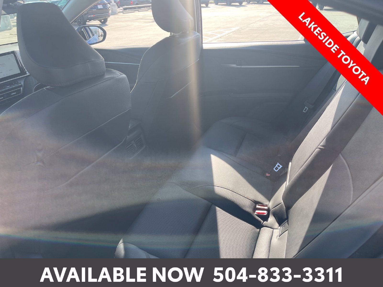 Used 2026 Toyota Camry XLE AWD/4WD image 19