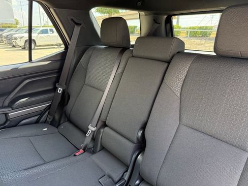 Used 2026 Toyota 4Runner SR5 AWD/4WD image 29