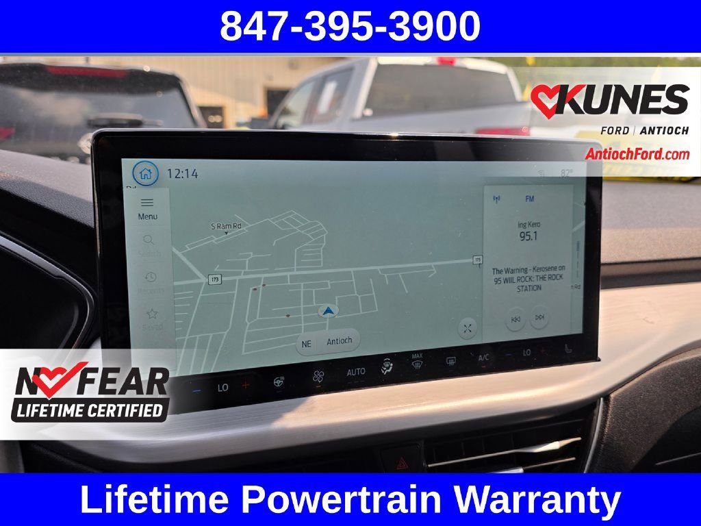 Certified 2025 Ford Escape Platinum AWD/4WD image 53