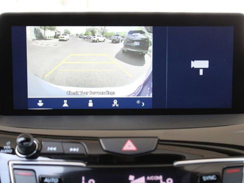 Used 2025 Acura RDX SH-AWD image 21