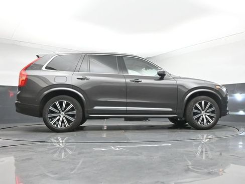 Used 2024 Volvo XC90 B5 Plus w/ Protection Package AWD/4WD image 17