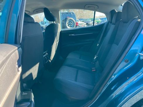 Used 2025 Toyota Camry LE image 2