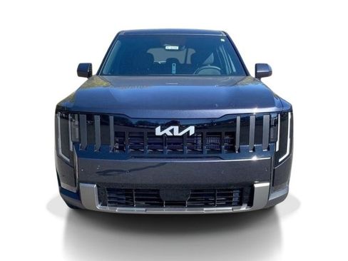 New 2027 Kia Telluride LX FWD image 3