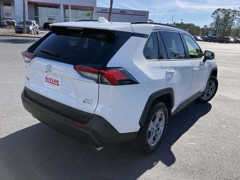 Certified 2025 Toyota RAV4 XLE image 5