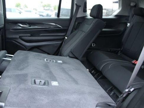 Used 2023 Jeep Grand Cherokee L Laredo w/ Luxury Tech Group I RWD image 45