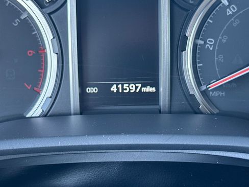 Used 2024 Toyota 4Runner TRD Off-Road Premium w/ Off Road Premium Plus Package image 16