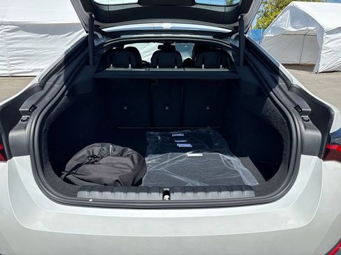 New 2026 BMW i4 eDrive40 w/ Premium Package RWD image 9