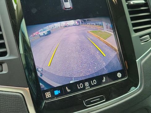 Used 2023 Volvo XC90 B5 Core image 26