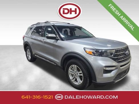 Used 2023 Ford Explorer XLT w/ Equipment Group 202A AWD/4WD image 1